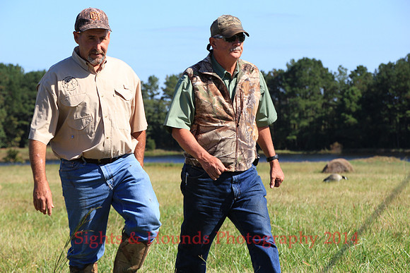 JUDGES: BRAD SLAYBAUGH (L), BUDDY JOHNSON (R)